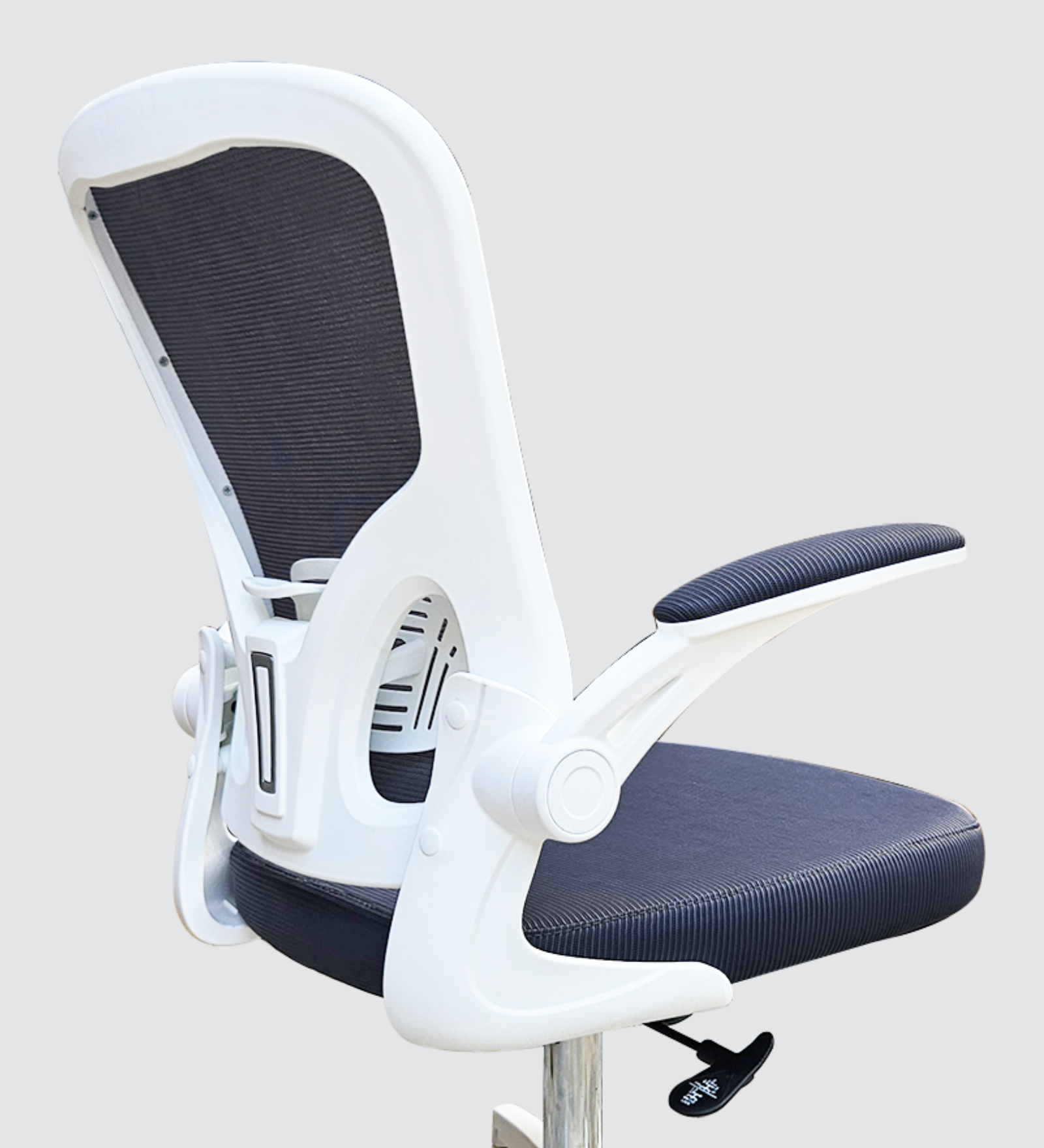 MEDALLION Premium Medium Back Multipurpose Chair in White with Adjustable Height